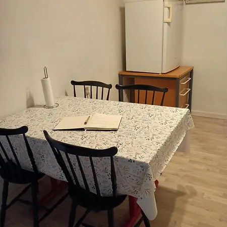 70 M2 Anneks Pa Garden Apartment Malling