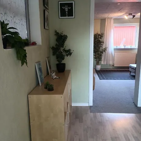 Апартаменты 70 M2 Anneks Pa Garden